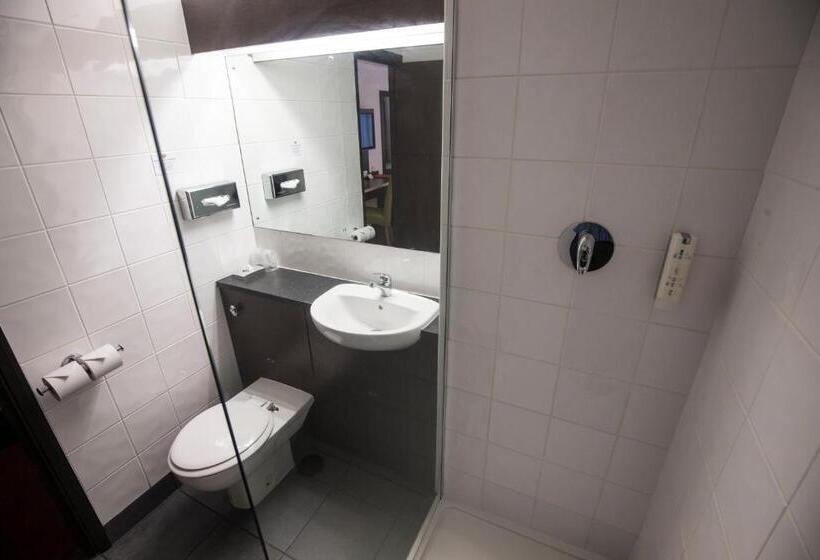 Номер Executive, Ramada London South Mimms