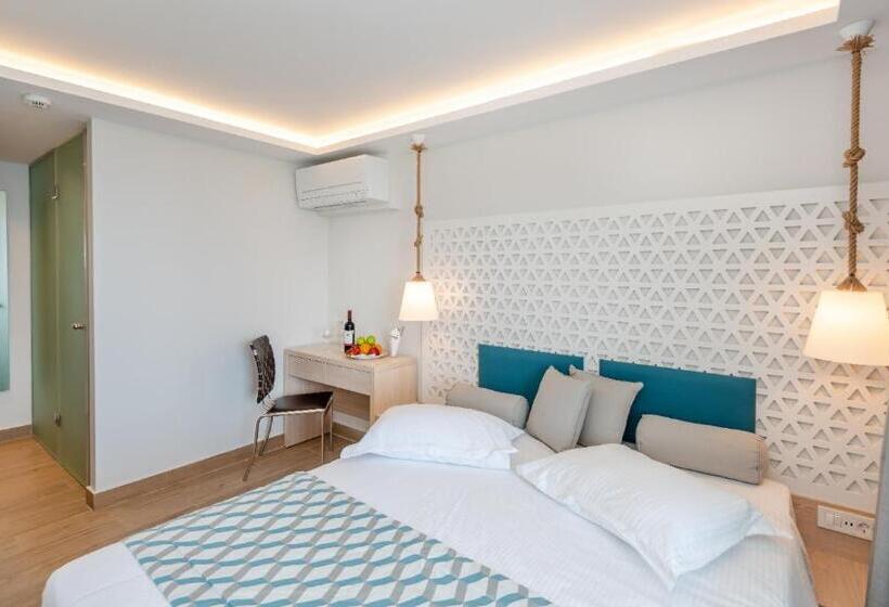 Quarto standart individual, Triton Boutique