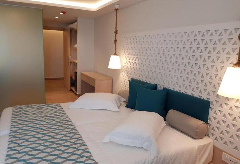 Quarto standard, Triton Boutique