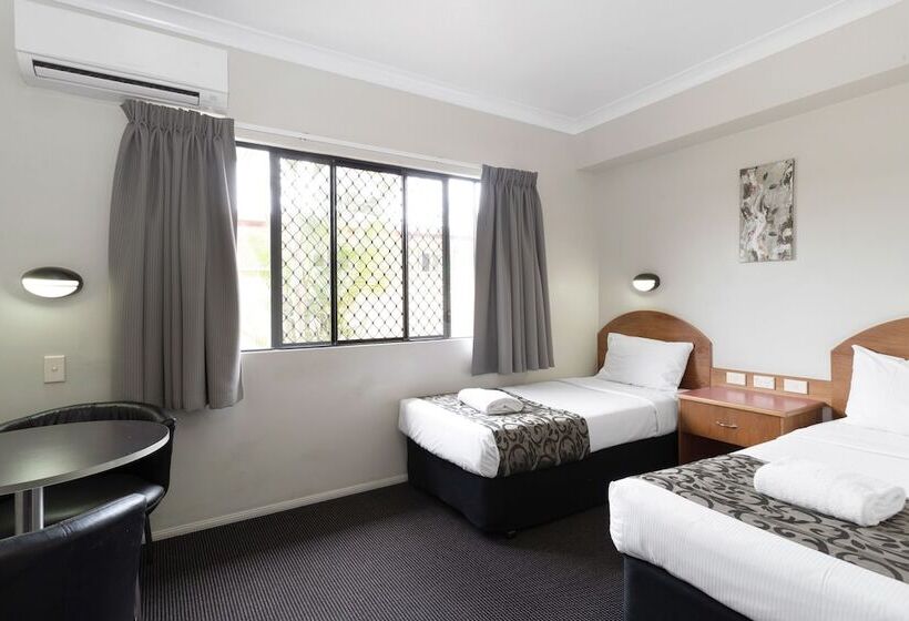 Семейный Номер, Mackay Resort Motel