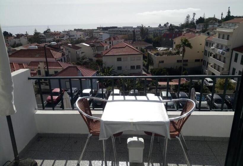 스탠다드 룸, Pensao Residencial Vila Teresinha