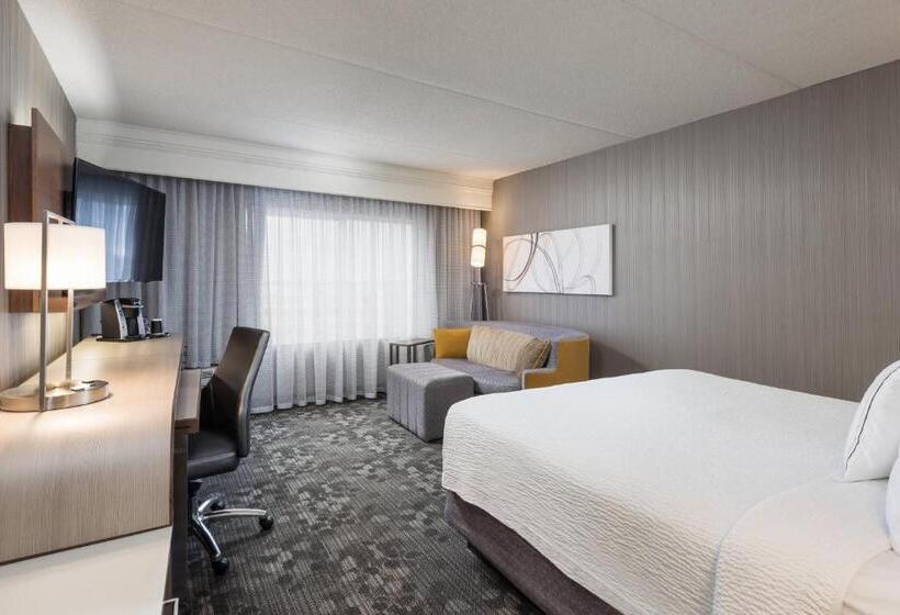 اتاق استاندارد با تخت بزرگ, Courtyard By Marriott Toronto Vaughan