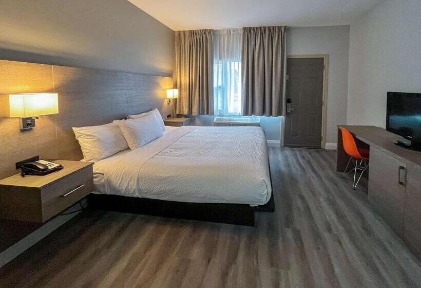 디럭스 스위트, Motel 6 Sault Ste. Marie, On
