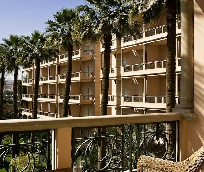 اتاق کلاسیک با چشم‌انداز باغ, Pavillon Winter Luxor