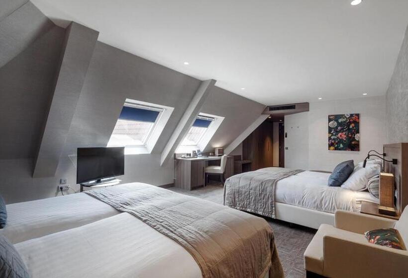 Четырехместный Номер Superior, Van Der Valk Hotel Hengelo
