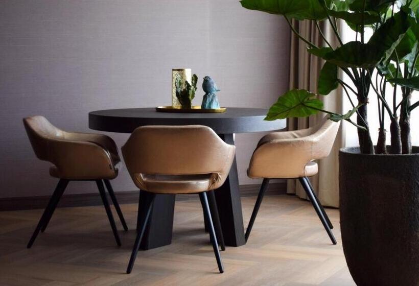 Люкс, Van Der Valk Hotel Hengelo