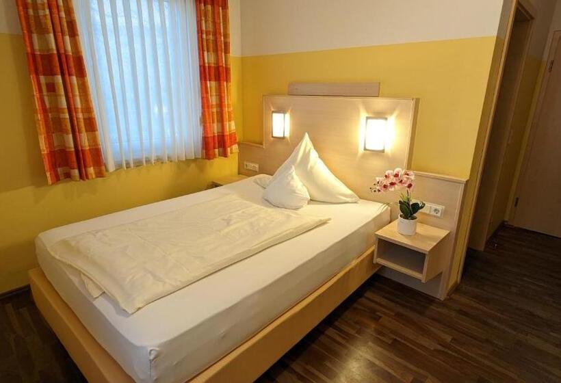 Номер Комфорт Индивидуальный, Ambient Hotel Am Europakanal