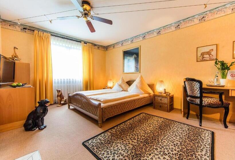 Номер Стандарт, Ambient Hotel Am Europakanal