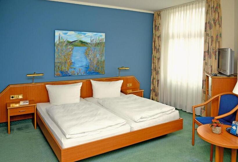 Номер Стандарт, Kaiserhof