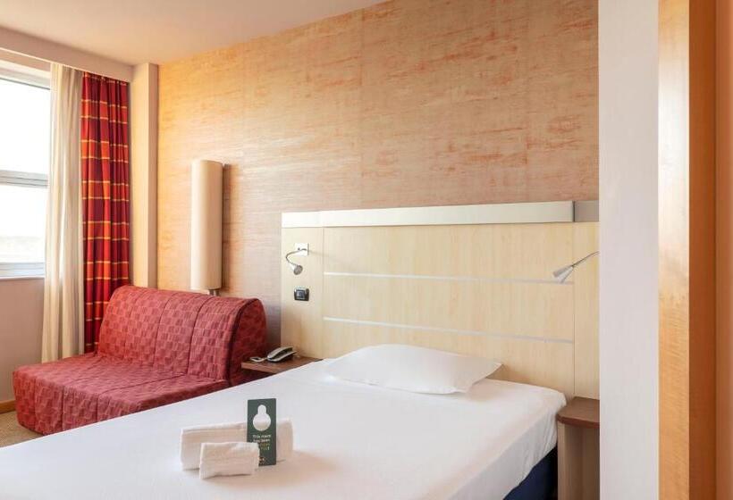 Номер Economy, B&b Hotel Cherasco Langhe