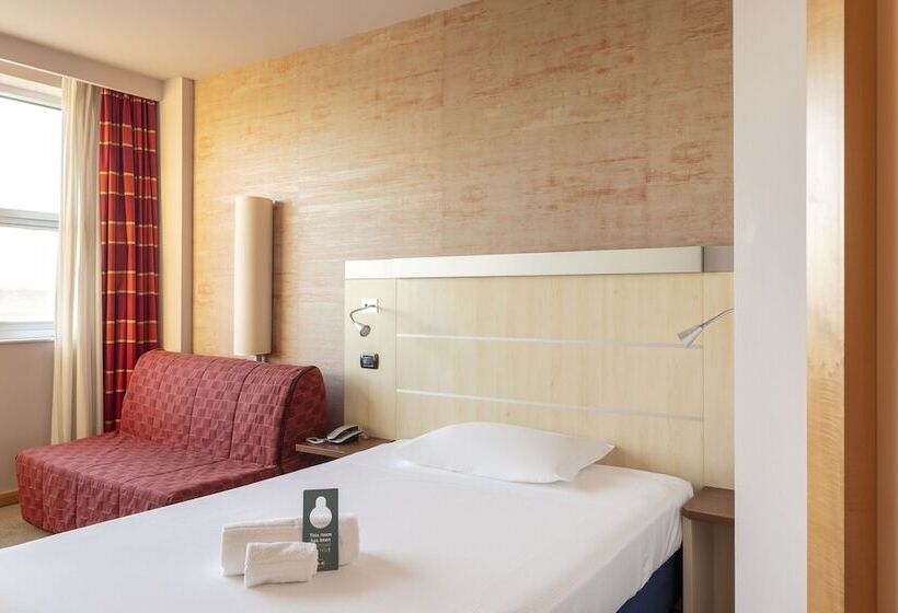 Номер Economy, B&b Hotel Cherasco Langhe