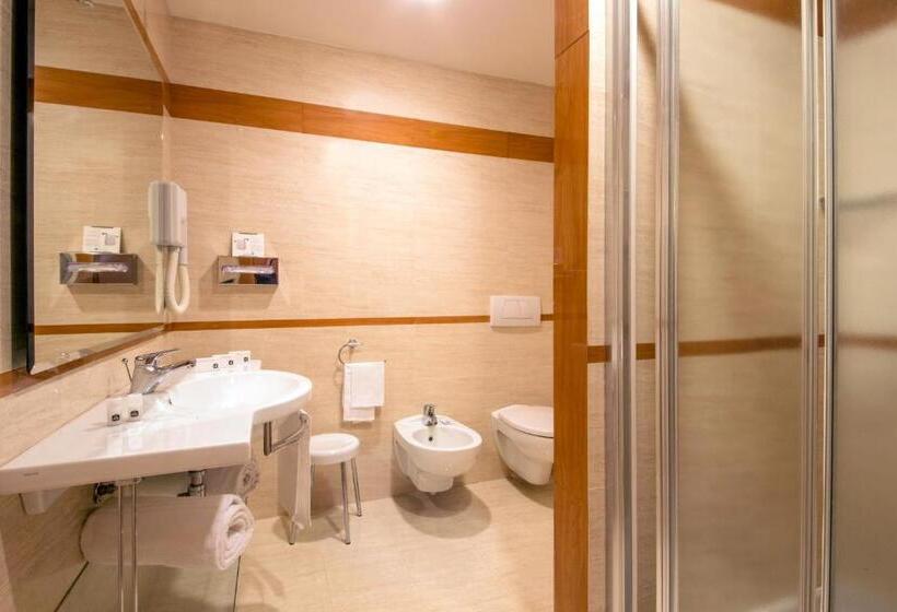سوئیت 2 خوابه, Best Western Hotel Viterbo