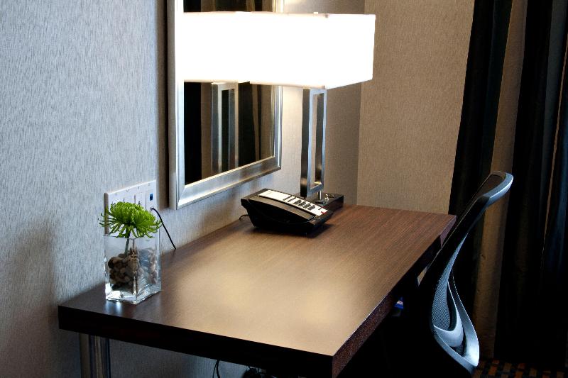 Полулюкс, Italiana Hotels Cosenza