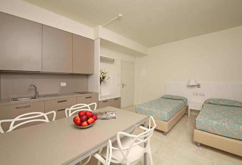 Апартаменты Deluxe 1 Спальня, Residence Holiday