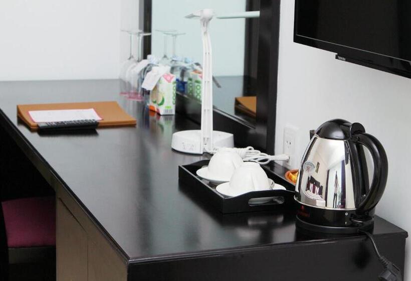 シティビューのデラックスルーム, Ttc Hotel   Can Tho