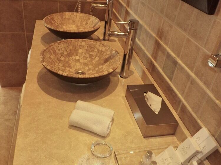 豪华套房, Xelena Hotel & Suites