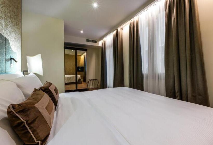 Quarto standard interior, Acca Hotel