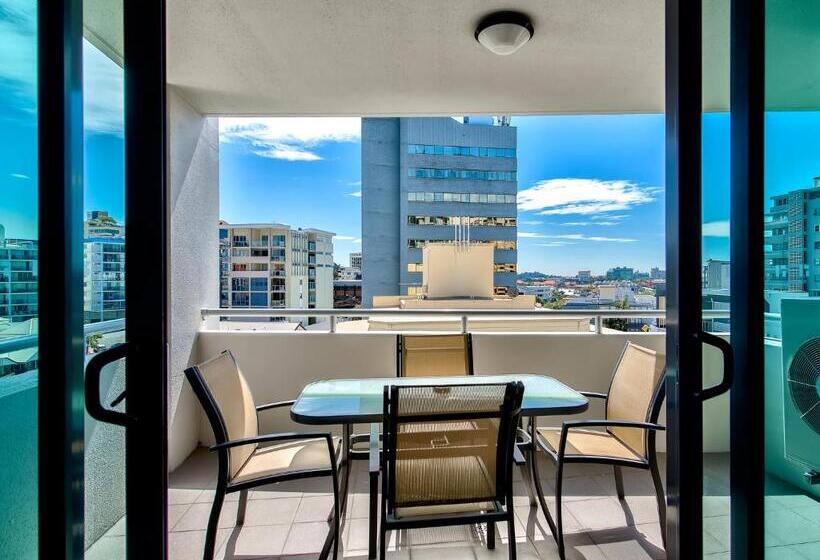 침실 2개 아파트, Flynn Brisbane