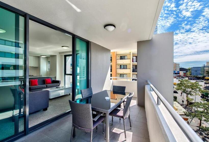 Апартаменты Ejecutiva 2 Спальни, Flynn Brisbane
