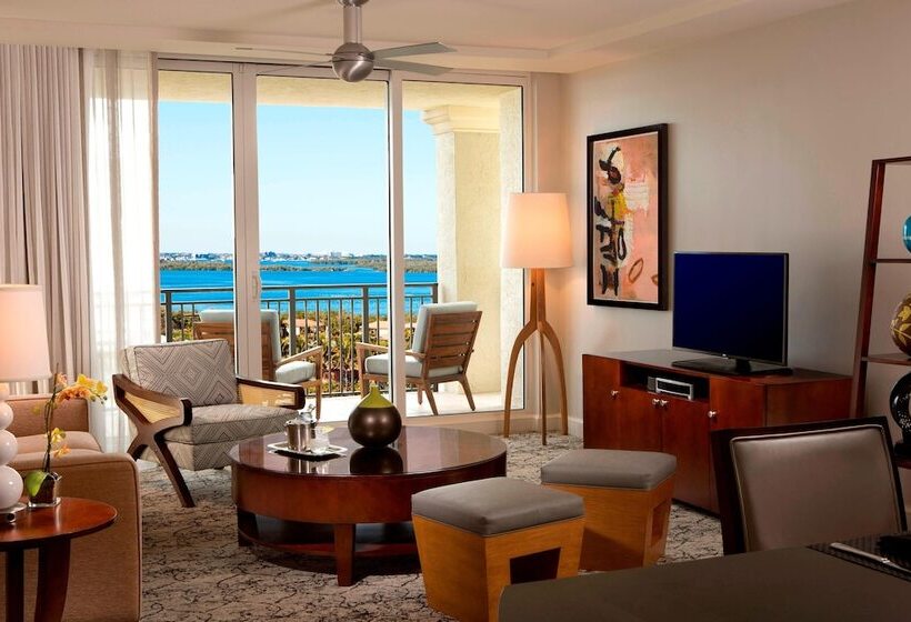 Апартаменты 2 Спальни Вид на Море, Palm Beach Marriott Singer Island Beach Resort & Spa