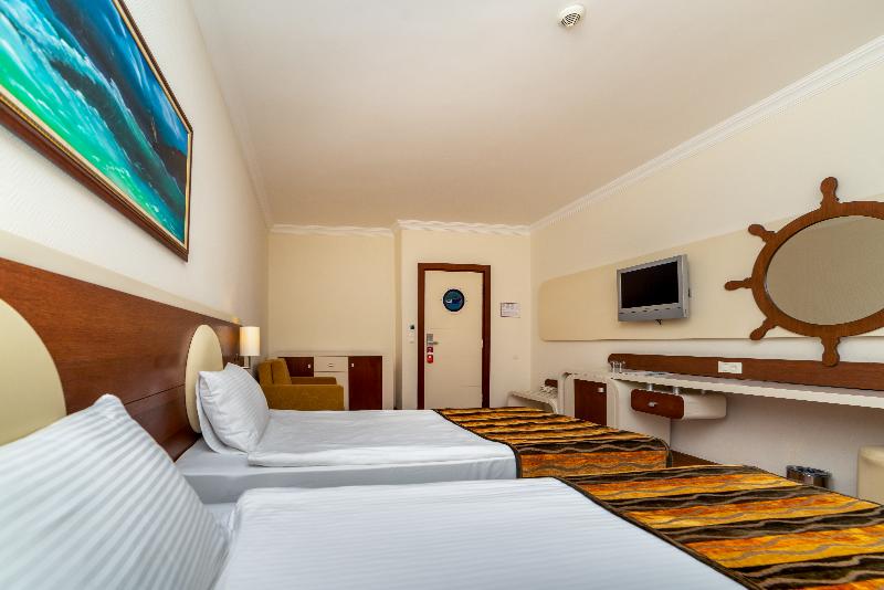 家庭间, Transatlantik Hotel & Spa