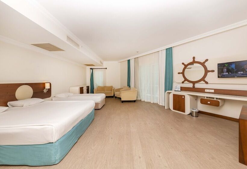 سوییت, Transatlantik Hotel & Spa