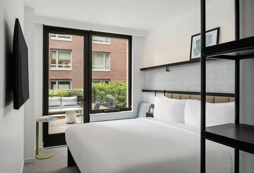 标准间带双人床, Arlo Midtown