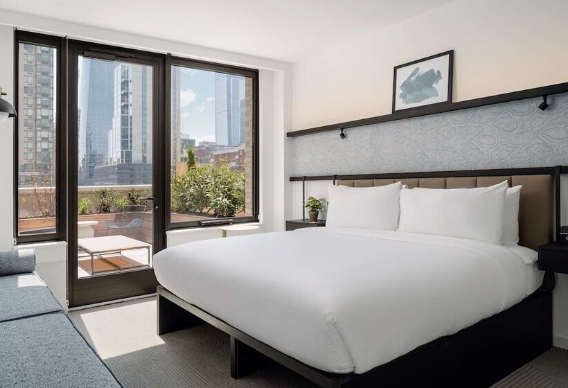 带城市景观及双人床的标准房间, Arlo Midtown