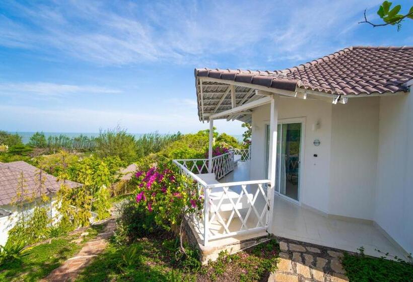اتاق استاندارد با تراس, Fleur De Lys Resort & Spa Long Hai