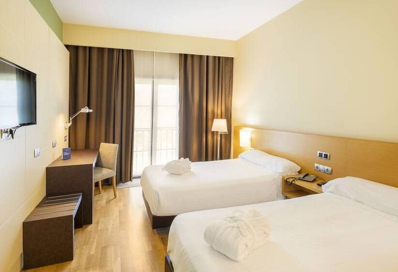 Номер Стандарт, Iberik Augas Santas Balneario & Golf