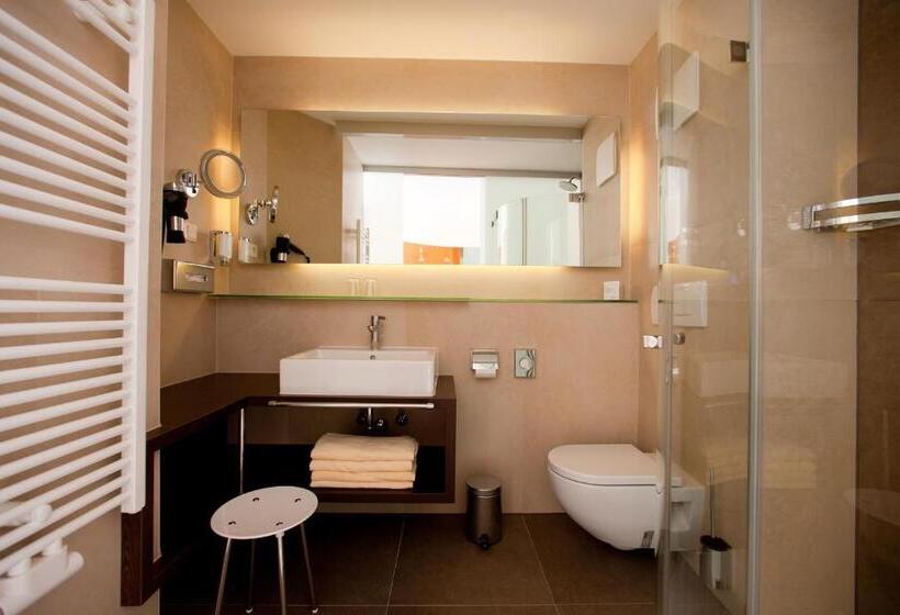 シングルデラックスルーム, Thermenhotel Stoiser