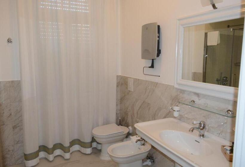 Люкс Повышенной Комфортности, Les 7 Suites Erica