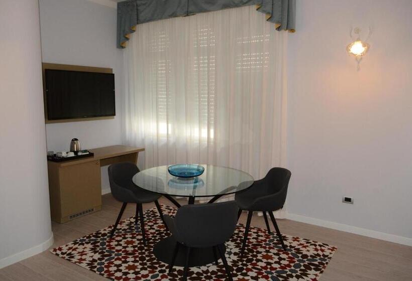 Люкс Повышенной Комфортности, Les 7 Suites Erica
