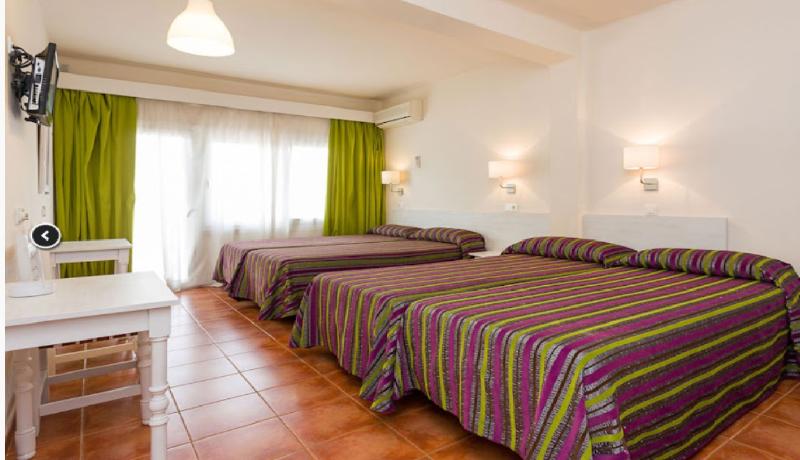 اتاق استاندارد چهار تخته, Hostal Sol Y Miel