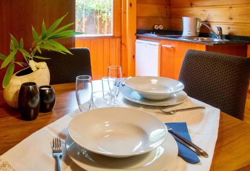 Номер Стандарт Адаптированный для Инвалидов, Somlom   Eco Friendly Montseny