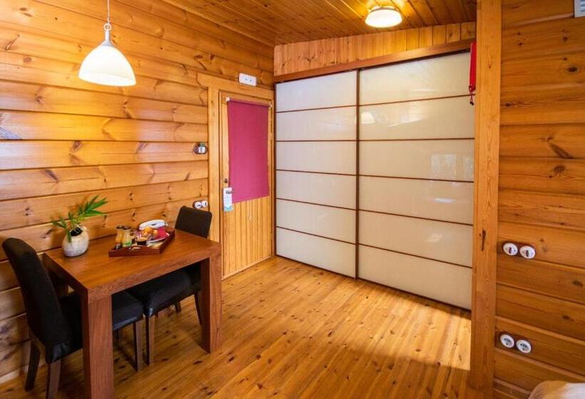 Номер Стандарт, Somlom   Eco Friendly Montseny