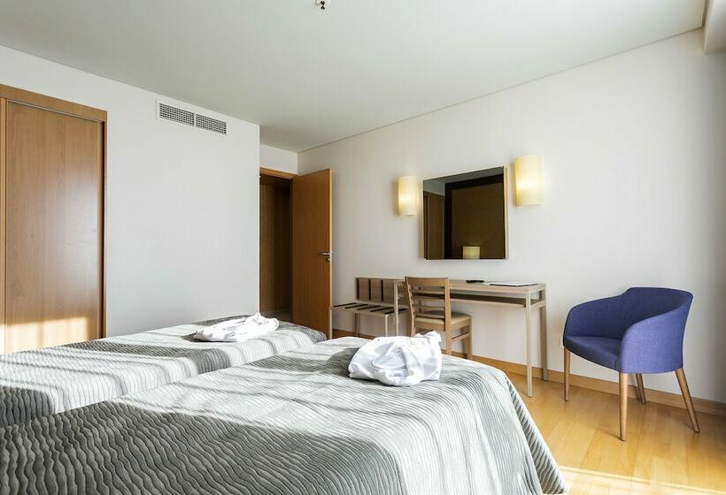 Апартаменты 1 Спальня, Antillia
