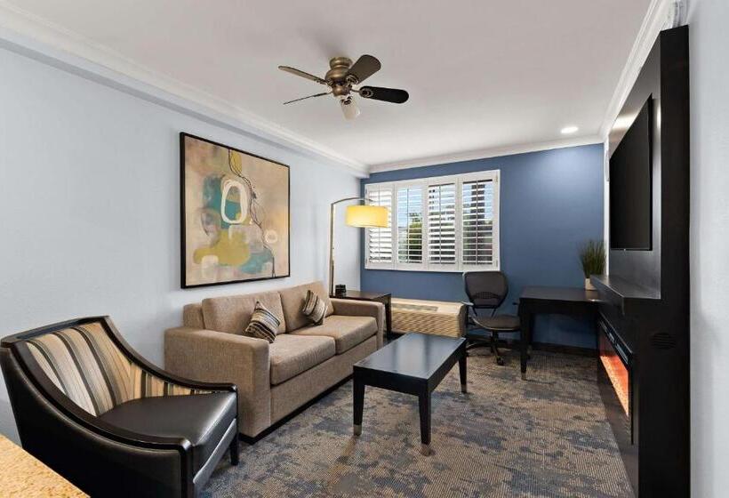 Люкс Кровать Кинг, Best Western Plus Manhattan Beach