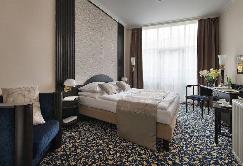 Номер Стандарт, Ea Hotel Royal Esprit