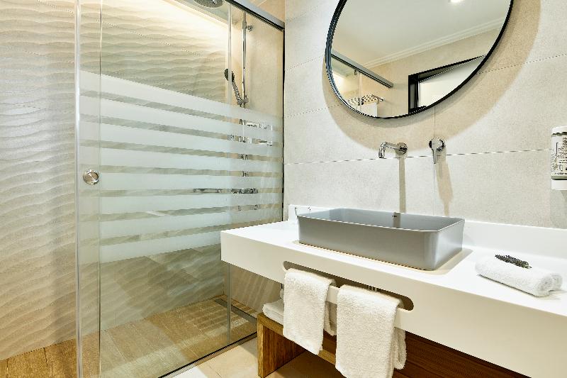 اتاق استاندارد با چشمانداز دریا, Iberostar Selection Creta Marine