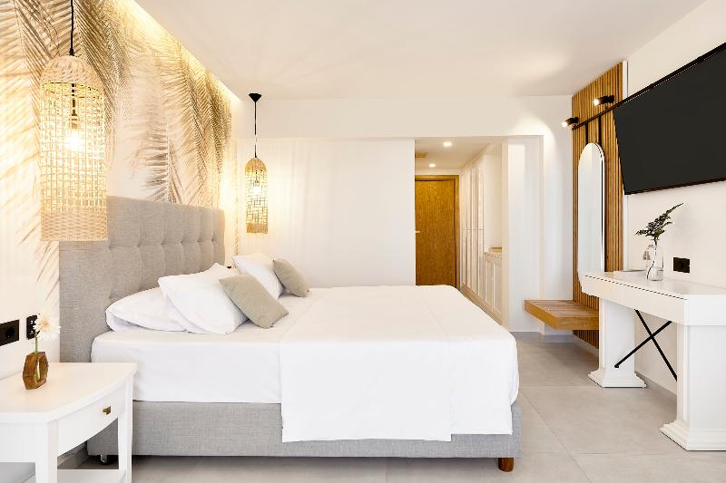 اتاق استاندارد با چشمانداز دریا, Iberostar Selection Creta Marine