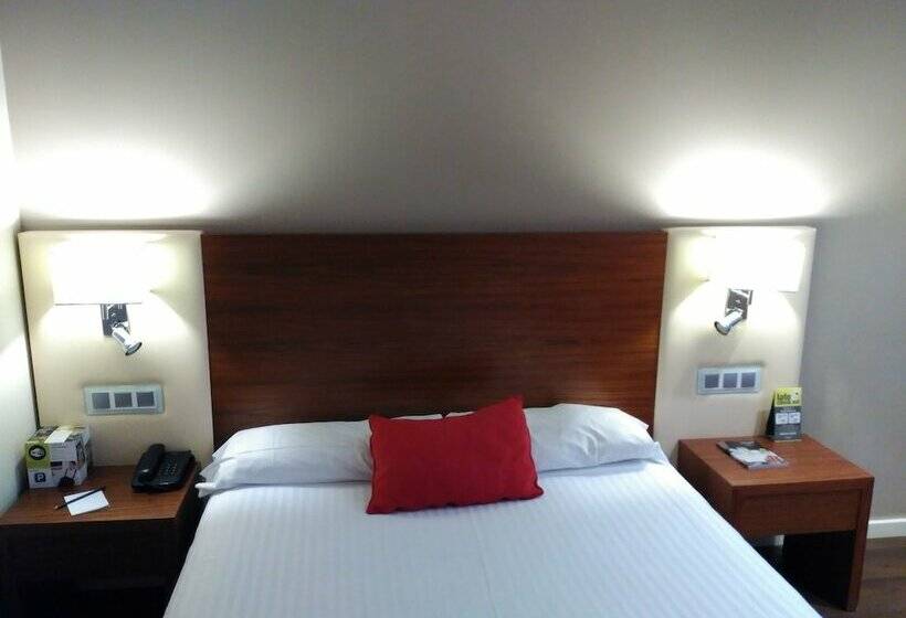 Номер Стандарт, Sercotel Ciutat De Montcada