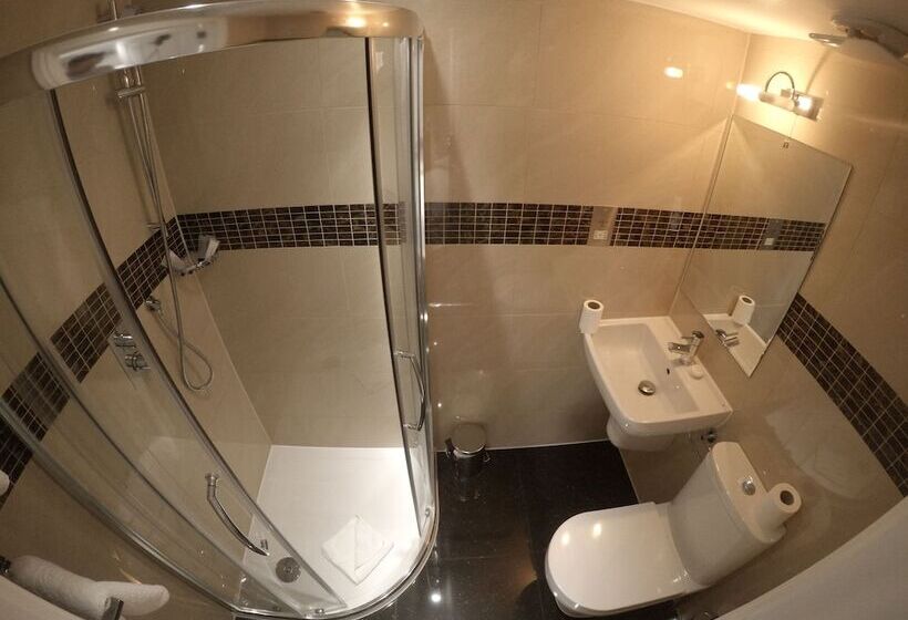 Номер Стандарт, Astors Belgravia