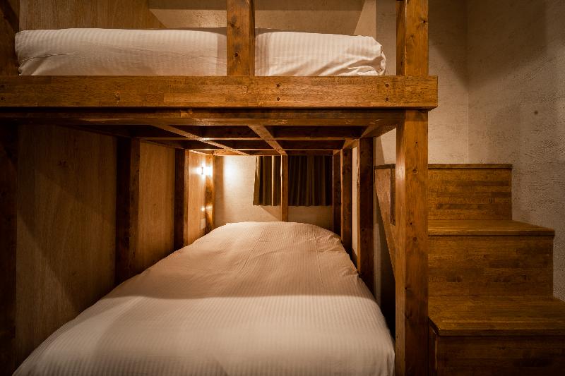 Номер Стандарт, Astors Belgravia