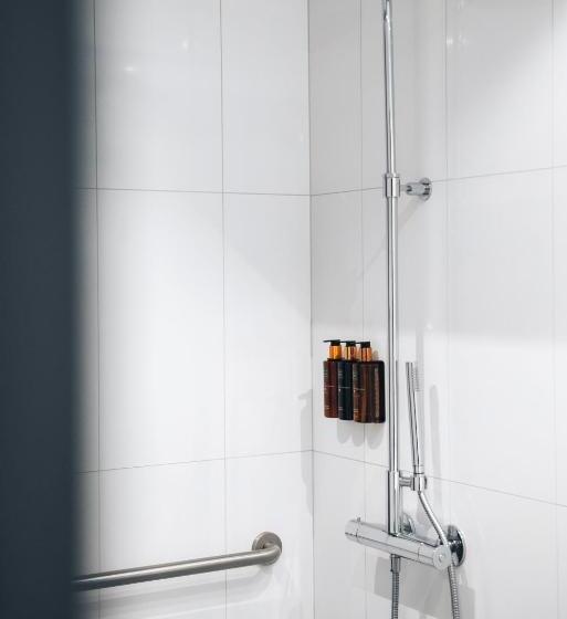 غرفة قياسية, Clarion Hotel Gillet