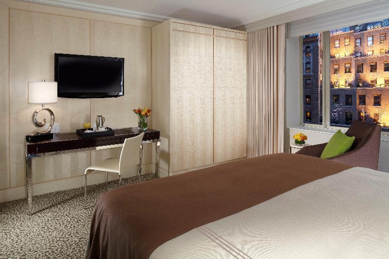 سوئیت اجرایی با تخت کینگ, Omni Berkshire Place