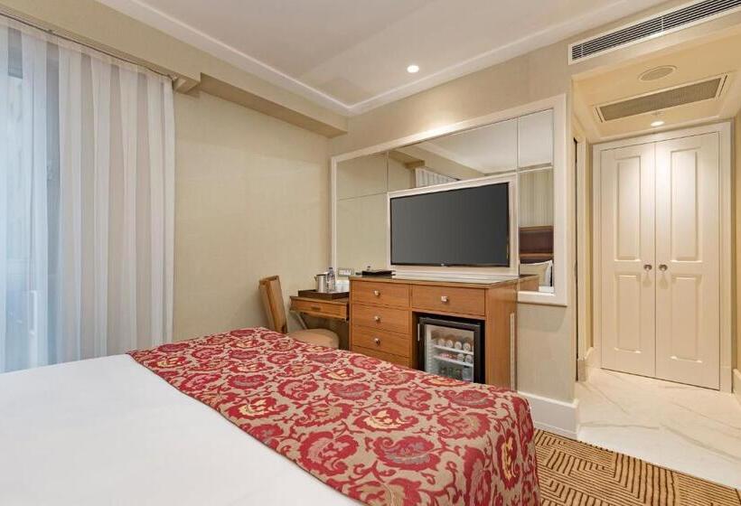 Pokój Superior, Titanic City Taksim