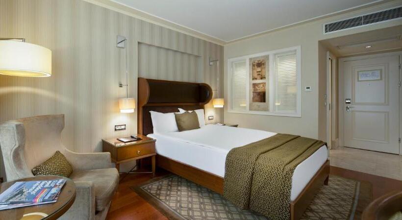 スーペリアールーム, Titanic City Taksim