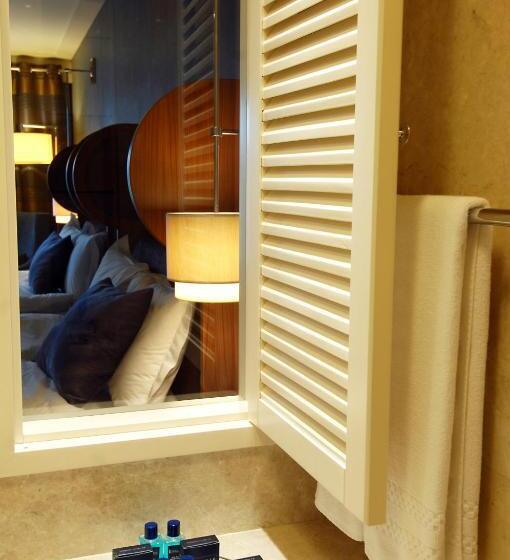 Pokój Rodzinny, Titanic City Taksim