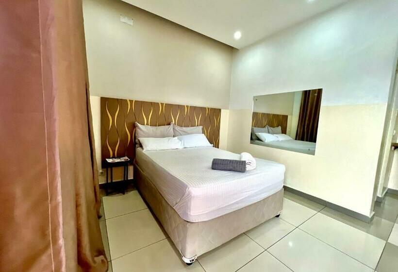 اتاق استاندارد, 40 40 Accommodation